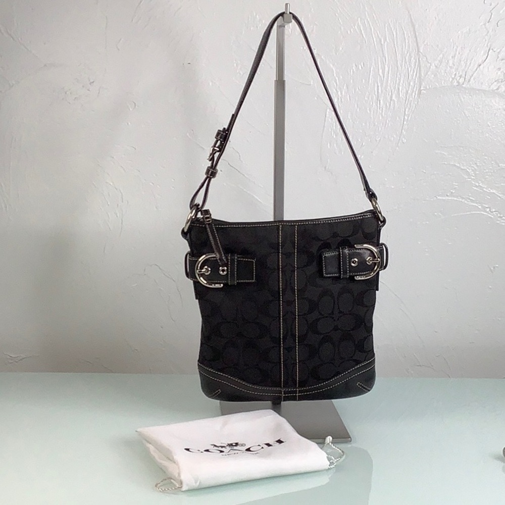 VGT Coach Signature Canvas Leather black Zip top Closure shoulder purse bag EUC
